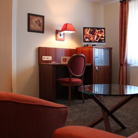 Buskes Hotel Steinfoerde Wietze Bilik gambar