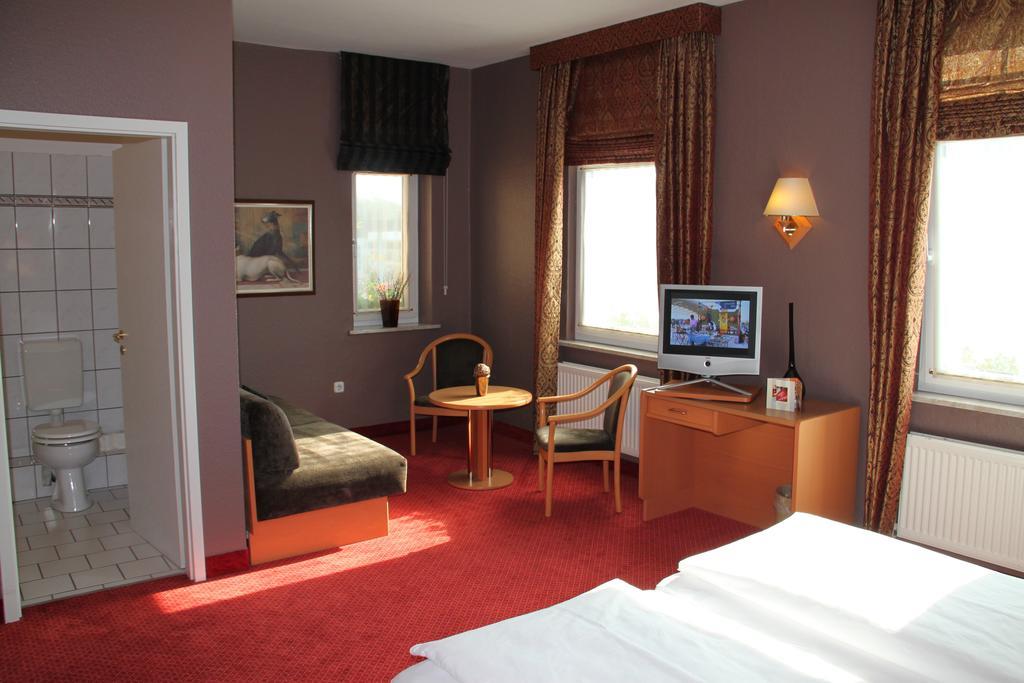 Buskes Hotel Steinfoerde Wietze Bilik gambar