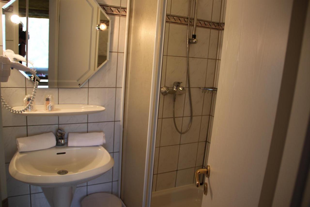 Buskes Hotel Steinfoerde Wietze Bilik gambar