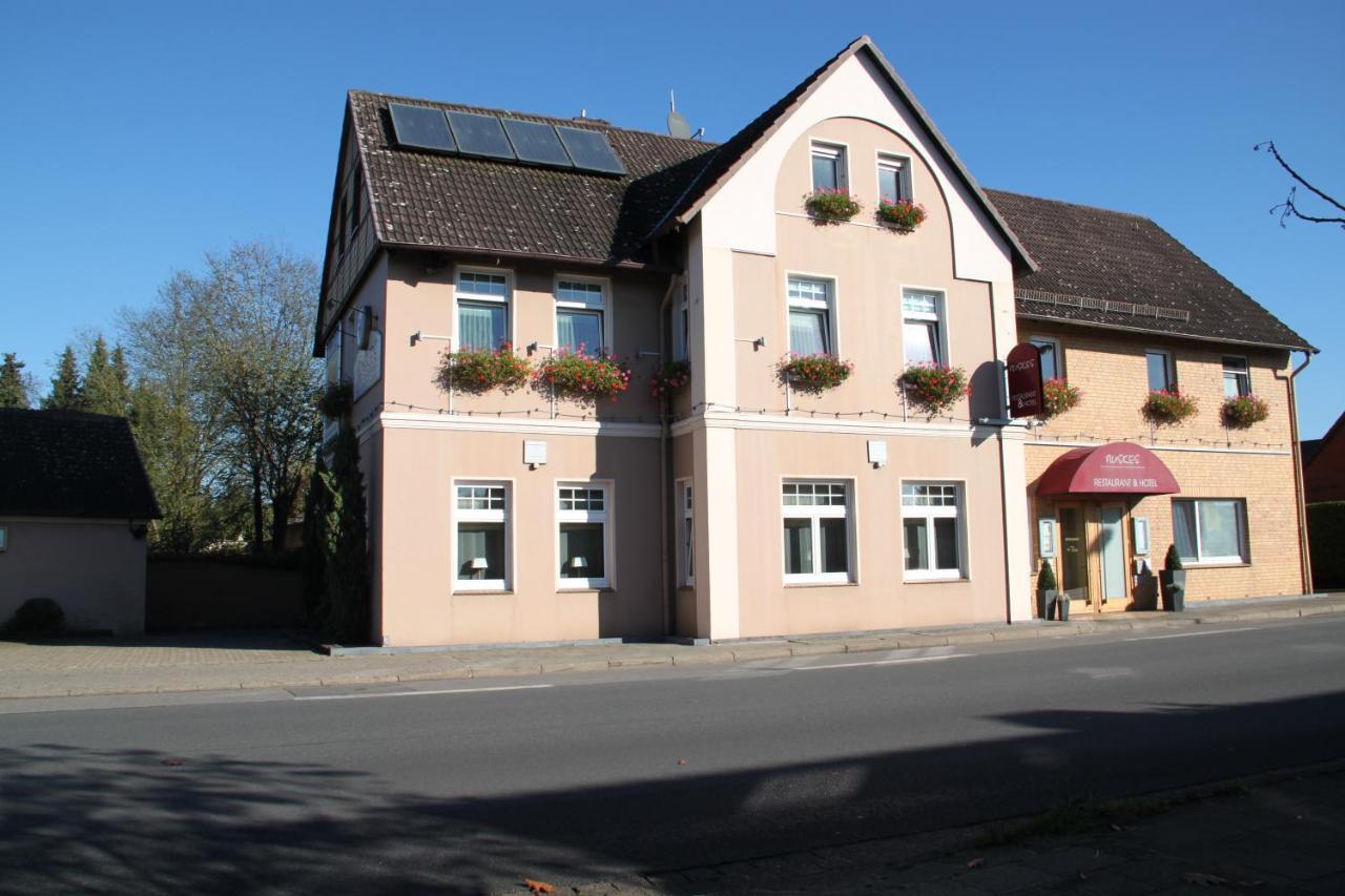 Buskes Hotel Steinfoerde Wietze Luaran gambar