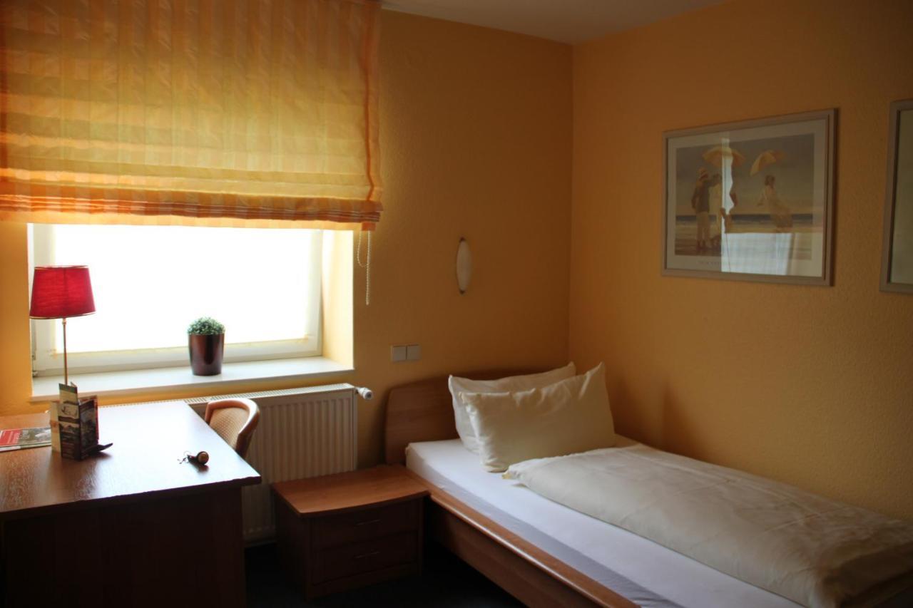 Buskes Hotel Steinfoerde Wietze Bilik gambar