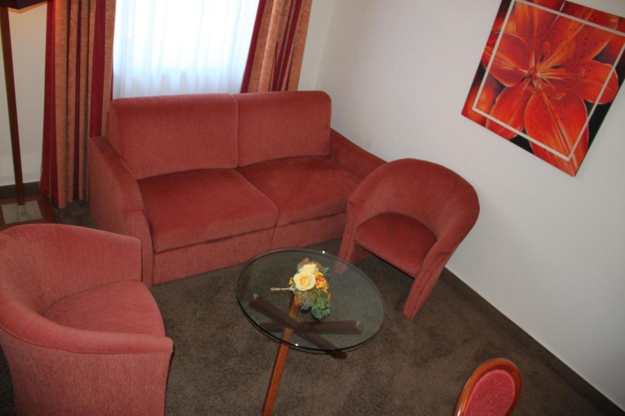 Buskes Hotel Steinfoerde Wietze Bilik gambar