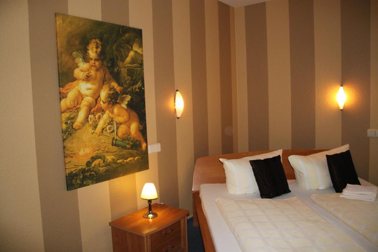 Buskes Hotel Steinfoerde Wietze Bilik gambar